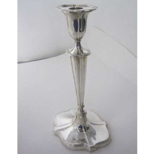 ELEGANT PAIR OF EDWARDIAN SILVER CANDLESTICKS WITH OVAL BASES - ADDITIONAL PHOTO 6