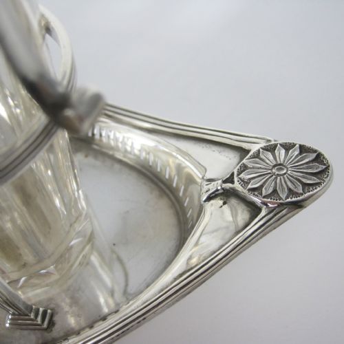 ELEGANT THOMAS BRADBURY SON SILVER OIL AND VINEGAR STAND - ADDITIONAL PHOTO 2