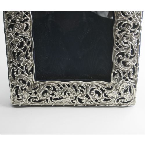 DECORATIVE EDWARDIAN SILVER PHOTO FRAME WITH PIERCED SCROLL AND FLORAL BORDER - ADDITIONAL PHOTO 3
