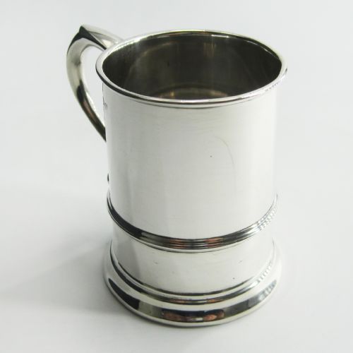 PLAIN SILVER CHRISTENING MUG IN GEORGE III STYLE - ADDITIONAL PHOTO 4