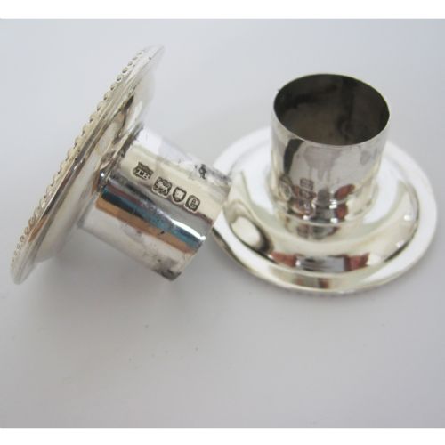 PAIR OF SILVER THOMAS BRADBURY DWARF CANDLESTICKS - ADDITIONAL PHOTO 6