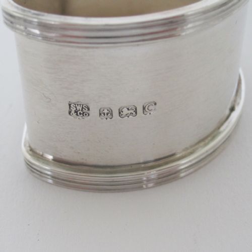 PAIR OF BOXED D SHAPED SILVER NAPKIN RINGS - ADDITIONAL PHOTO 4