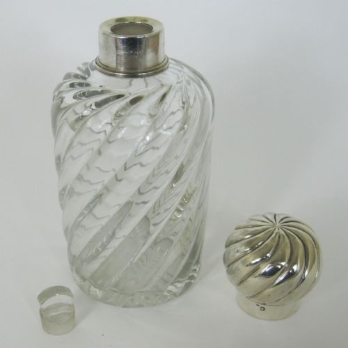 BEAUTIFUL VICTORIAN FRENCH BACCARAT SILVER PERFUME BOTTLE - ADDITIONAL PHOTO 4
