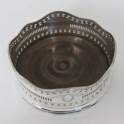 ELEGANT PAIR OF GEORGE III OLD SHEFFIELD PLATE COASTERS - ADDITIONAL PHOTO 2