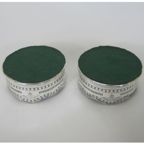ELEGANT PAIR OF GEORGE III OLD SHEFFIELD PLATE COASTERS - ADDITIONAL PHOTO 4