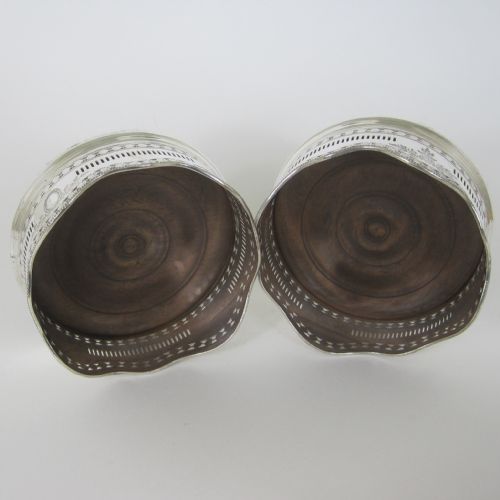 ELEGANT PAIR OF GEORGE III OLD SHEFFIELD PLATE COASTERS - ADDITIONAL PHOTO 5