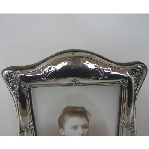 CHARMING EDWARDIAN SILVER PHOTO FRAME WITH OAK EASEL STAND BACK - ADDITIONAL PHOTO 3