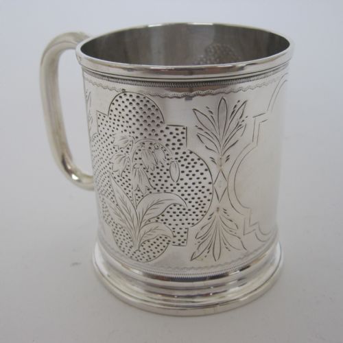 VICTORIAN CYLINDRICAL SILVER CHRISTENING MUG WITH LOOPED HANDLE - ADDITIONAL PHOTO 2