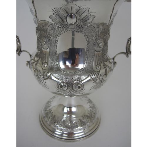 DECORATIVE VICTORIAN SILVER PLATED CAMPAGNA SHAPED LIDDED TROPHY CUP - ADDITIONAL PHOTO 3