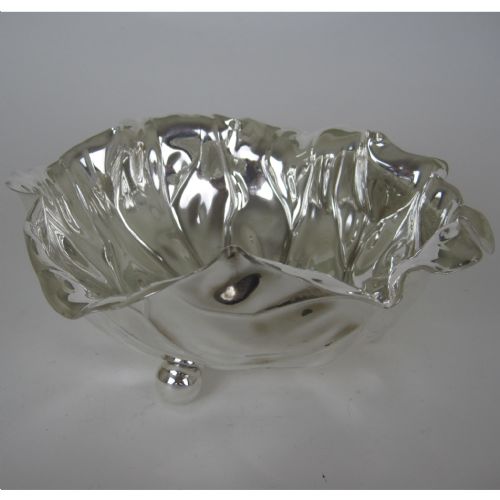 EDWARDIAN SILVER PLATED BOWL IN THE FORM OF A CABBAGE LEAF - ADDITIONAL PHOTO 2