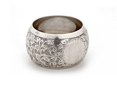 over sized chester silver napkin ring - CATEGORY: ANTIQUE SILVER - DATED 1900