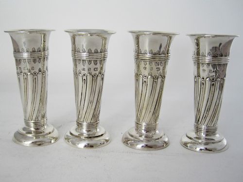charming set of four good quality edwardian silver flower vases - CATEGORY: ANTIQUE SILVER - DATED EDWARDIAN