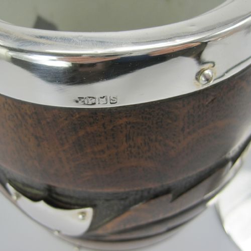 EDWARDIAN SILVER PLATE AND CARVED OAK BARREL WITH CARVED BAND OF FOLIAGE - ADDITIONAL PHOTO 4