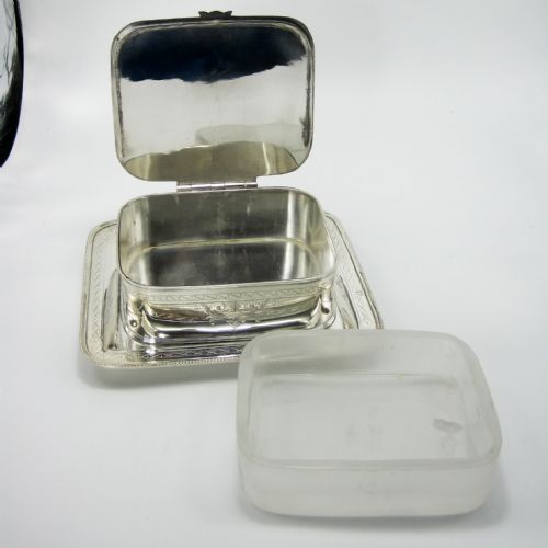 VICTORIAN SILVER PLATED BUTTER OR PRESERVE DISH WITH GLASS LINER - ADDITIONAL PHOTO 4