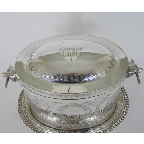 VICTORIAN SILVER PLATED BOX WITH CAST DOGS HEAD HANDLES - ADDITIONAL PHOTO 1