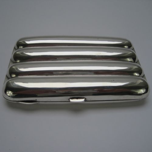 LARGE EDWARDIAN TORPEDO SHAPED SILVER CIGAR CASE - ADDITIONAL PHOTO 4
