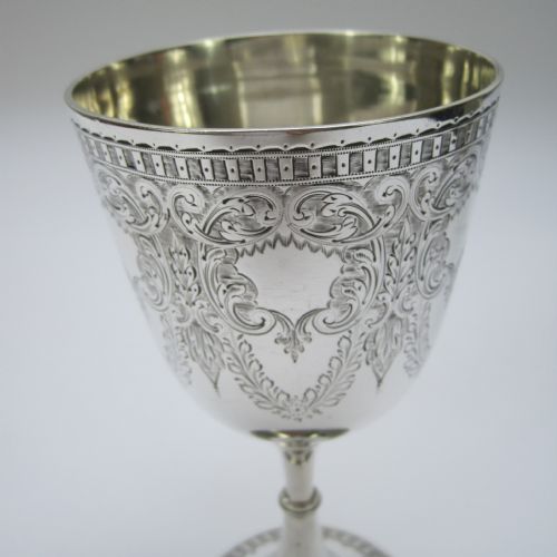 ELEGANT ENGRAVED VICTORIAN SILVER GOBLET WITH FLORAL GARLANDS AND SCROLLS - ADDITIONAL PHOTO 1