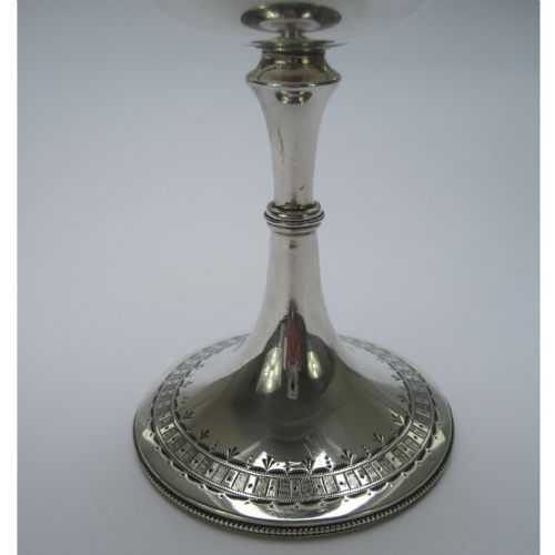 ELEGANT ENGRAVED VICTORIAN SILVER GOBLET WITH FLORAL GARLANDS AND SCROLLS - ADDITIONAL PHOTO 3