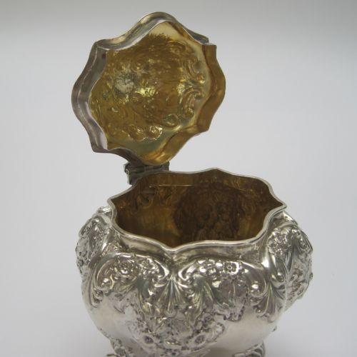 DECORATIVE LATE VICTORIAN CHESTER SILVER TEA CADDY WITH BOMBE SHAPED BODY - ADDITIONAL PHOTO 2