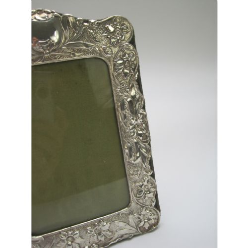 FLORAL MOUNTED EDWARDIAN CHESTER SILVER ART NOUVEAU STYLE PHOTO FRAME - ADDITIONAL PHOTO 2