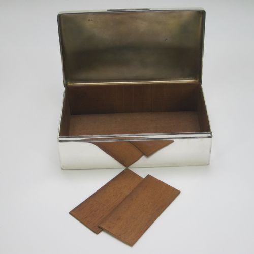 LARGE RECTANGULAR CEDAR LINED SILVER CIGAR OR TRINKET BOX - ADDITIONAL PHOTO 8
