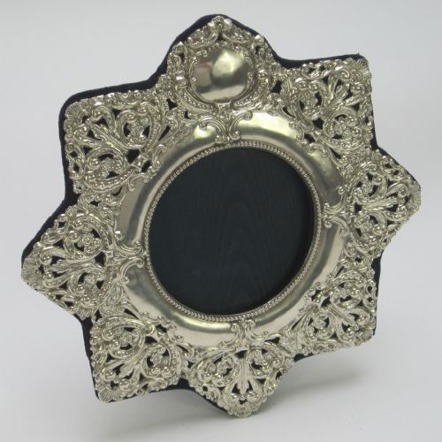 UNUSUAL STAR SHAPED DESIGN LATE VICTORIAN SILVER PHOTO FRAME - ADDITIONAL PHOTO 1