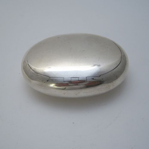 CHESTER SILVER PEBBLE SHAPED TOBACCO OR TRINKET BOX - ADDITIONAL PHOTO 1