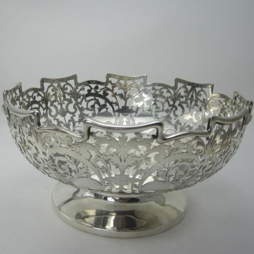 attractive large silver bowl with a monteith style rim - CATEGORY: ANTIQUE SILVER - DATED 1920