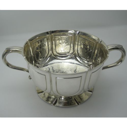 WILLIAM COMYNS SILVER TROPHY OR ROSE BOWL - ADDITIONAL PHOTO 1