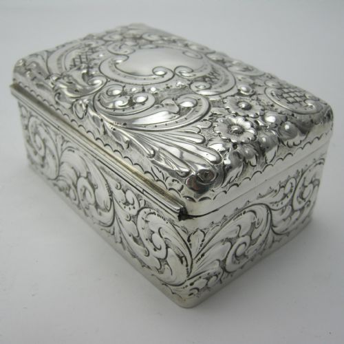 EDWARDIAN CHASED SILVER RECTANGULAR TRINKET OR CIGARETTE BOX - ADDITIONAL PHOTO 3