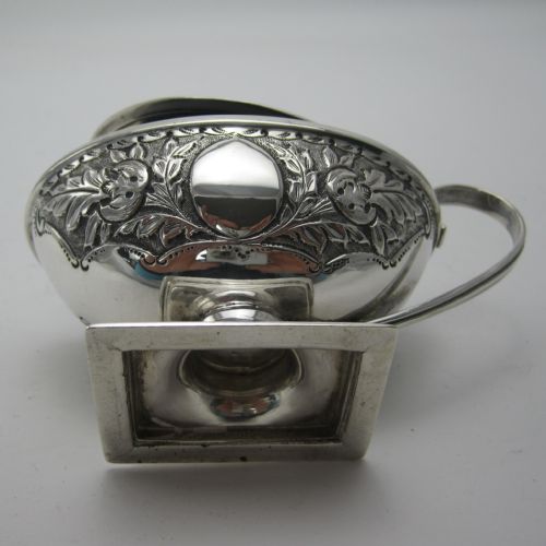 GOOD QUALITY BOAT SHAPED SILVER MUSTARD POT - ADDITIONAL PHOTO 2