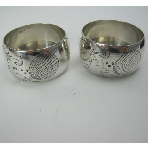 BOXED PAIR OF SILVER AESTHETIC MOVEMENT NAPKIN RINGS - ADDITIONAL PHOTO 1