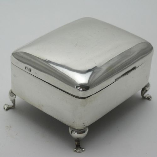 PLAIN SILVER CUSHION SHAPE CHESTER SILVER JEWELLERY OR TRINKET BOX - ADDITIONAL PHOTO 2