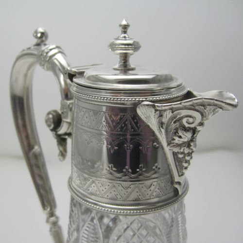 ENGLISH VICTORIAN SILVER PLATED CLARET JUG WITH GRAPE AND VINE SPOUT - ADDITIONAL PHOTO 2