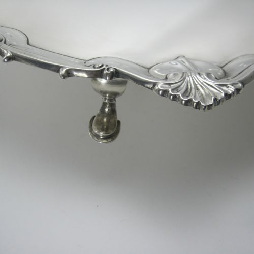 IMPRESSIVE LARGE CIRCULAR SILVER SALVER - ADDITIONAL PHOTO 3