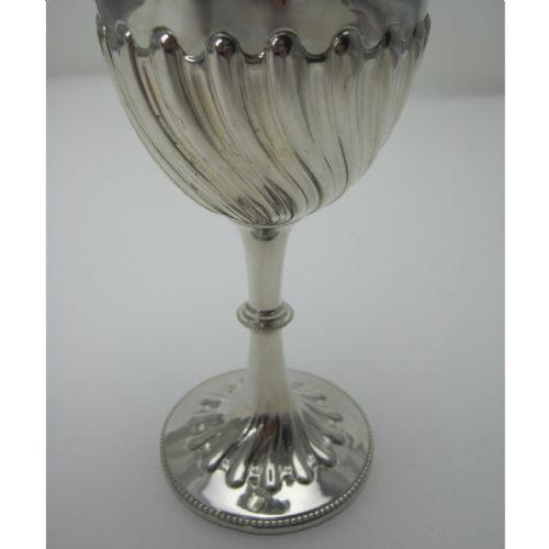 EDWARDIAN SILVER GOBLET WITH A PLAIN AND SPIRAL EMBOSSED BOWL - ADDITIONAL PHOTO 1