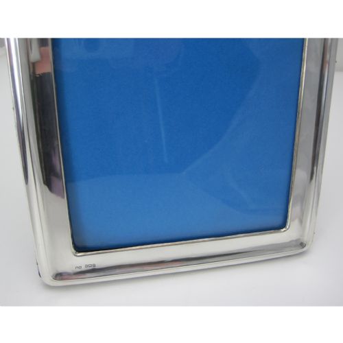 SMART PLAIN LARGE SILVER PHOTO FRAME WITH BLUE VELVET BACK - ADDITIONAL PHOTO 2