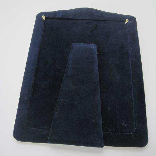 SMART PLAIN LARGE SILVER PHOTO FRAME WITH BLUE VELVET BACK - ADDITIONAL PHOTO 5