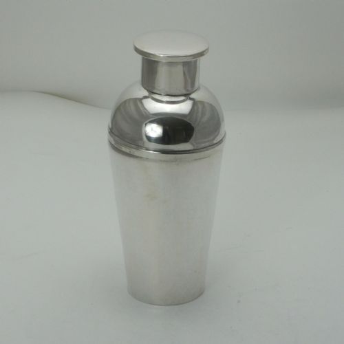 continental 800 grade art deco style silver cocktail shaker - CATEGORY: ANTIQUE SILVER - DATED 1940
