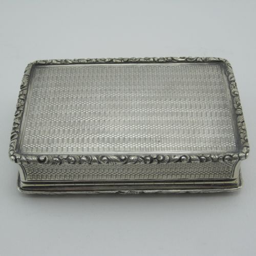 SUPERB QUALITY NATHANIEL MILLS SILVER TABLE SNUFF BOX - ADDITIONAL PHOTO 8