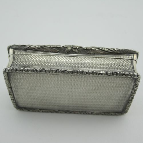 SUPERB QUALITY NATHANIEL MILLS SILVER TABLE SNUFF BOX - ADDITIONAL PHOTO 9