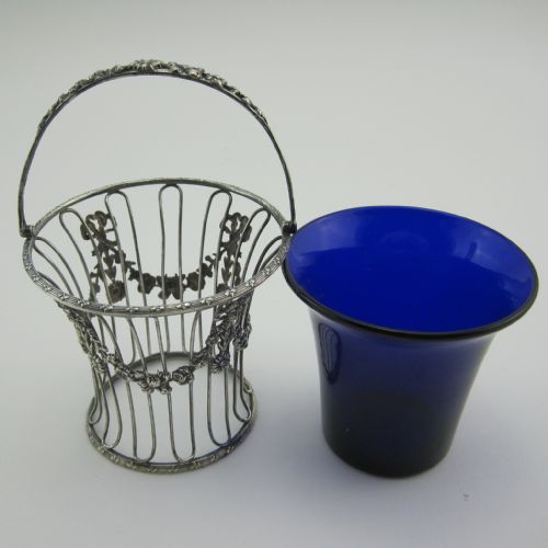 CHESTER SILVER EDWARDIAN SUGAR BASKET WITH CAST FLORAL SWING HANDLE - ADDITIONAL PHOTO 3