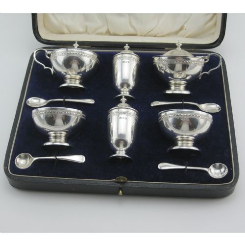 GOOD QUALITY BOXED SILVER CONDIMENT SET - ADDITIONAL PHOTO 1