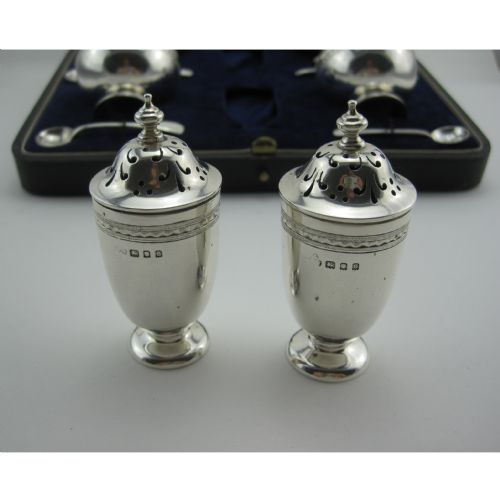 GOOD QUALITY BOXED SILVER CONDIMENT SET - ADDITIONAL PHOTO 3