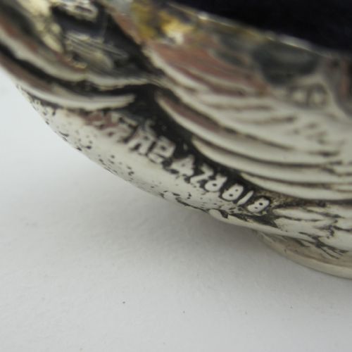 WELL MODELLED SILVER DUCK PIN CUSHION WITH GLASS EYES - ADDITIONAL PHOTO 3