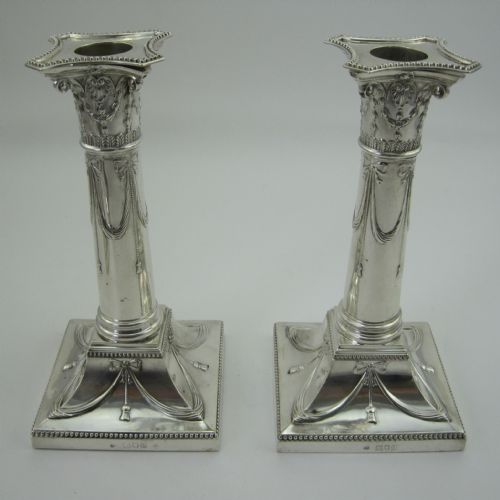 SET OF FOUR THOMAS BRADBURY STERLING SILVER CANDLESTICKS - ADDITIONAL PHOTO 1