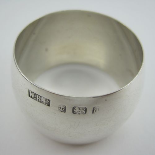 BOXED SET OF FOUR EDWARDIAN PLAIN SILVER NAPKIN RINGS - ADDITIONAL PHOTO 2