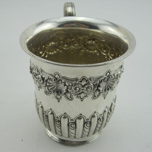UNUSUAL VICTORIAN SILVER CHILDS OR CHRISTENING MUG - ADDITIONAL PHOTO 3