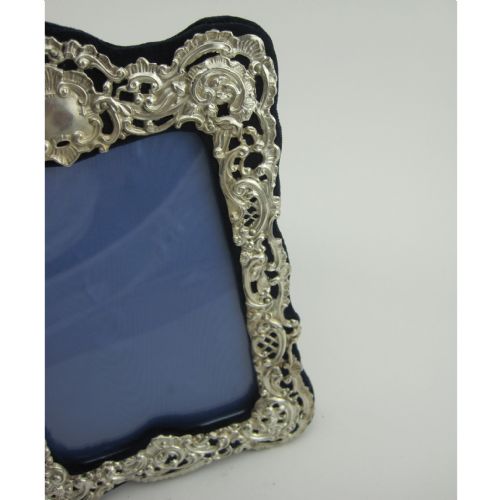 PRETTY LATE VICTORIAN RECTANGULAR SILVER PHOTO FRAME - ADDITIONAL PHOTO 1