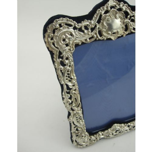 PRETTY LATE VICTORIAN RECTANGULAR SILVER PHOTO FRAME - ADDITIONAL PHOTO 2
